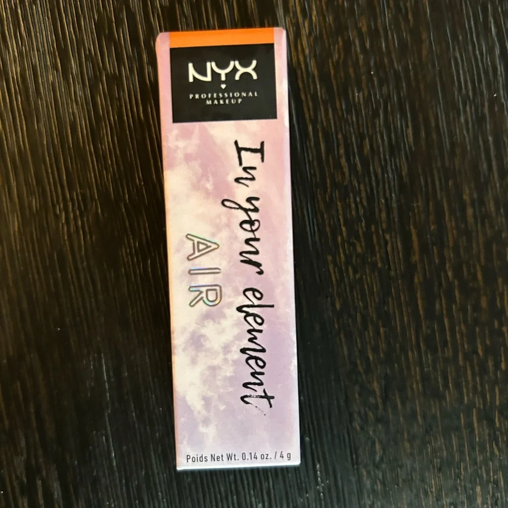 New NYX Set Lipstick & Wondersrick Air Earth In Your Element Peach Wine Purple